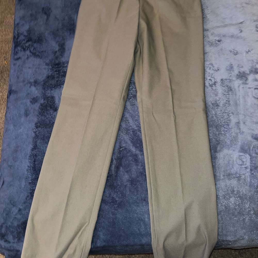 NIC+ZOE Women's Classic Gray Trousers